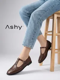 حذاء نسائي جلد برباط تصميم عصري 1