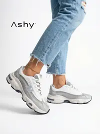 حذاء رياضي نسائي 2