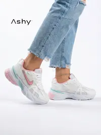 حذاء رياضي نسائي 1