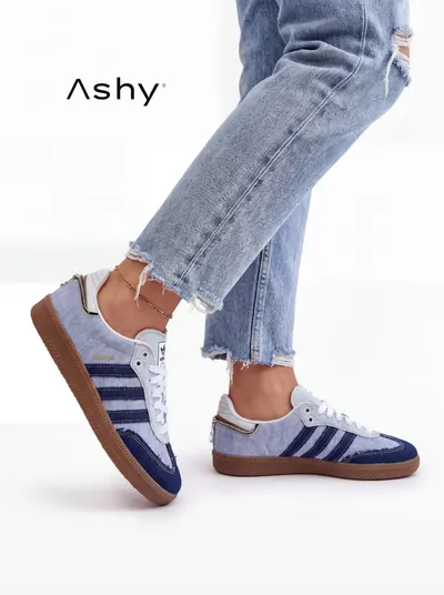 حذاء رياضي نسائي